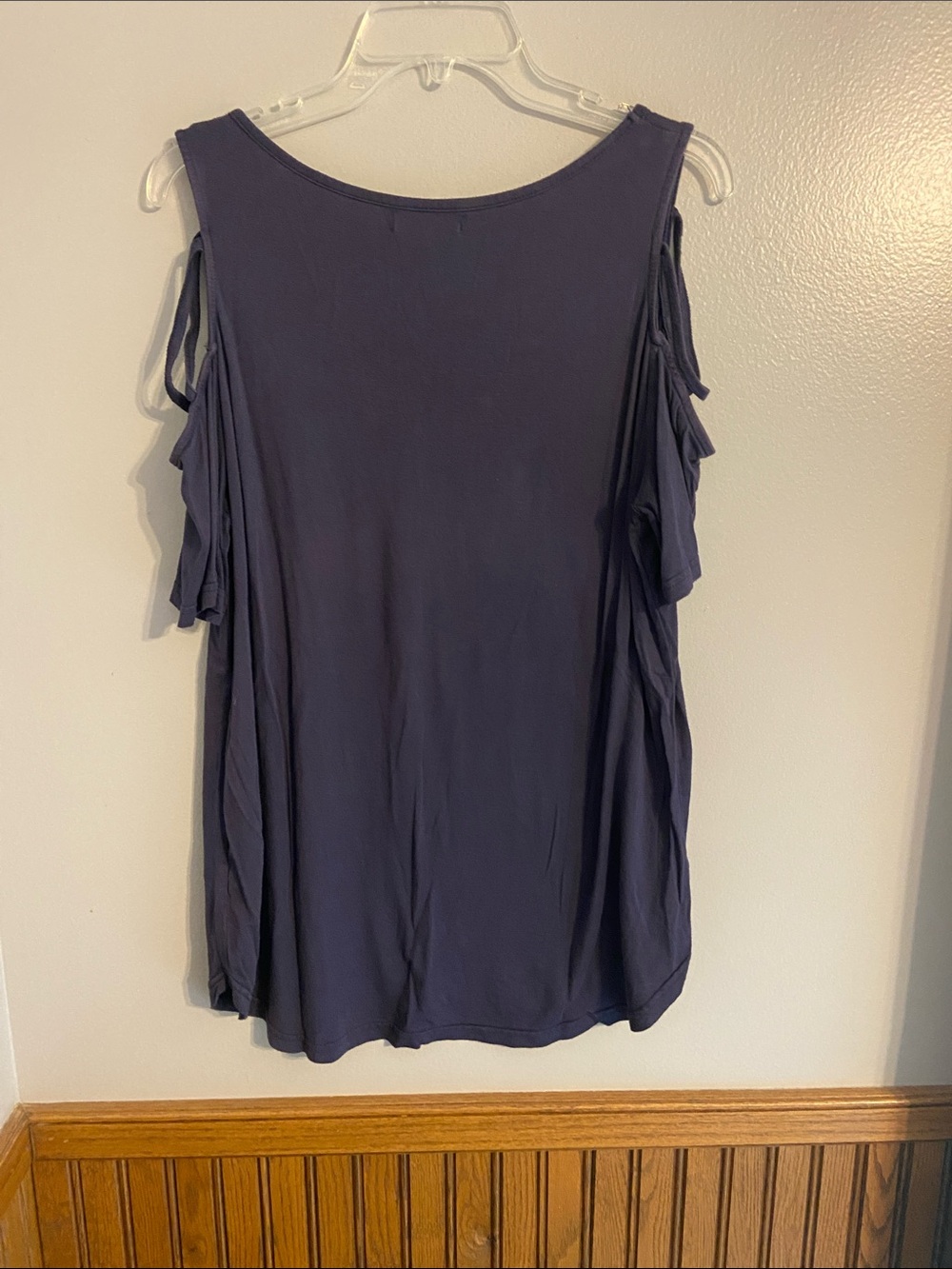 IGENJUN Navy Cold-Shoulder Scoop Neck Tank Top - Picture 5 of 5